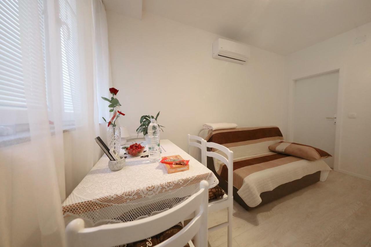 Apartment Luci Zadar Exterior photo